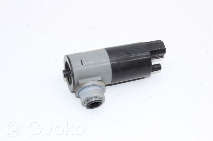 Jaguar F-Type Windscreen/windshield washer pump 