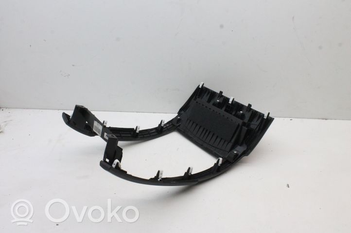 KIA Sorento Ramka schowka deski rozdzielczej 847402P100