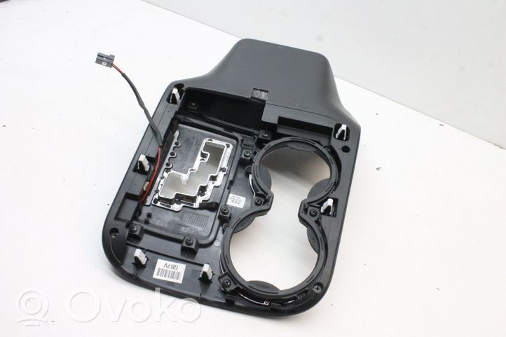 KIA Sorento Altri elementi della console centrale (tunnel) 846542P810