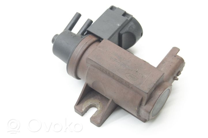 Volvo V70 Electrovanne soupape de dépression 70177100