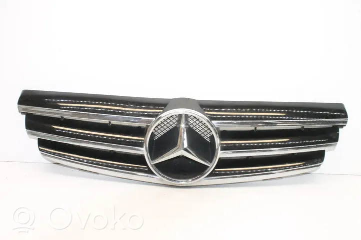 Mercedes-Benz CLK A209 C209 Muu korin osa A2098800123