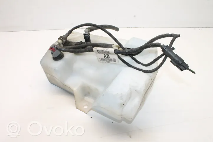 Ford Kuga II Lamp washer fluid tank 