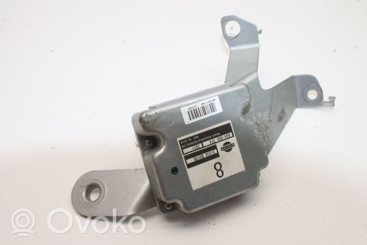 Nissan Note (E11) Module de contrôle de boîte de vitesses ECU 31036BH10B