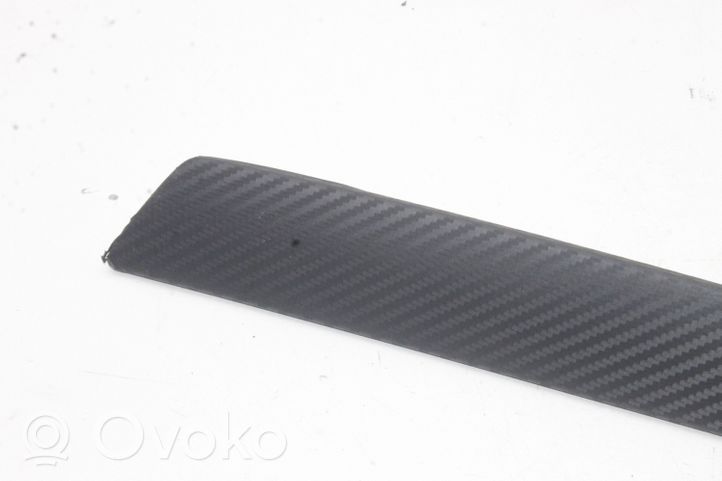 Audi A4 S4 B8 8K Rivestimento del vano portaoggetti del cruscotto 8K2853189