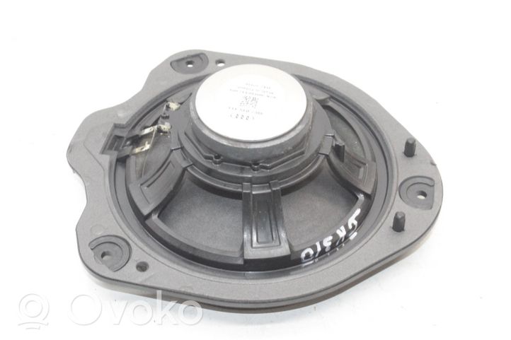 Audi A5 Takaoven kaiutin 8W7035411