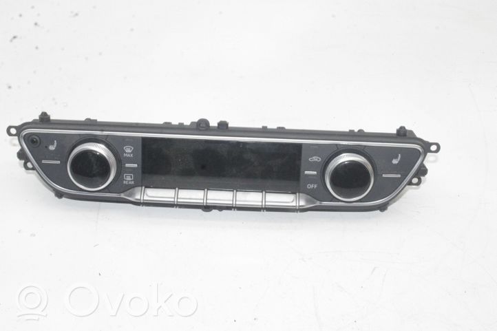 Audi A5 Interruttore ventola abitacolo 8W0820043T