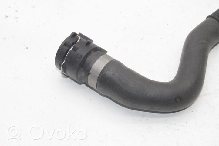 Audi A5 Variklio aušinimo vamzdelis (-ai)/ žarna (-os) 8W0122073F