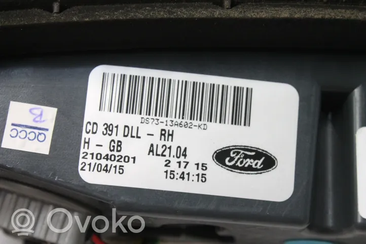 Ford Mondeo MK V Luci posteriori del portellone del bagagliaio DS7313A602KD
