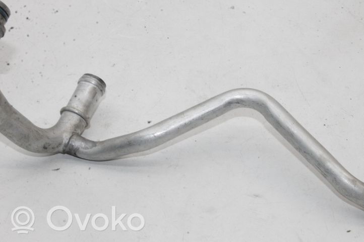 Audi A7 S7 4K8 Tuyau de liquide de refroidissement moteur 059121085Q