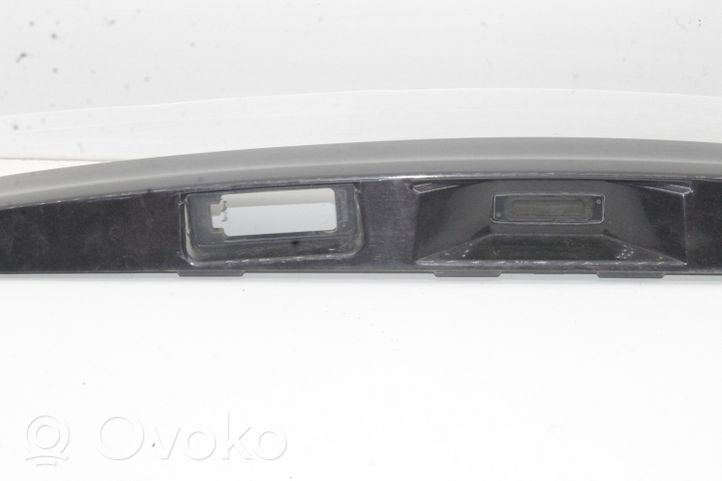 Nissan Qashqai+2 Listwa oświetlenie tylnej tablicy rejestracyjnej 90810JD0