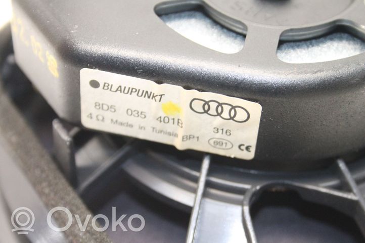 Audi TT Mk1 Głośnik drzwi tylnych 8D5035401B