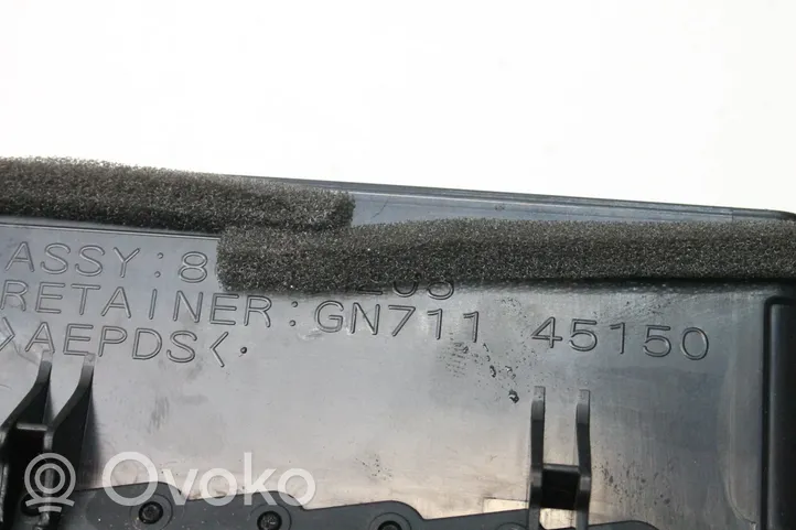Mitsubishi Outlander Kojelaudan tuuletussuuttimen suojalista GN71145150