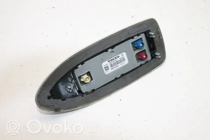 Volvo XC70 Antena GPS 30775157