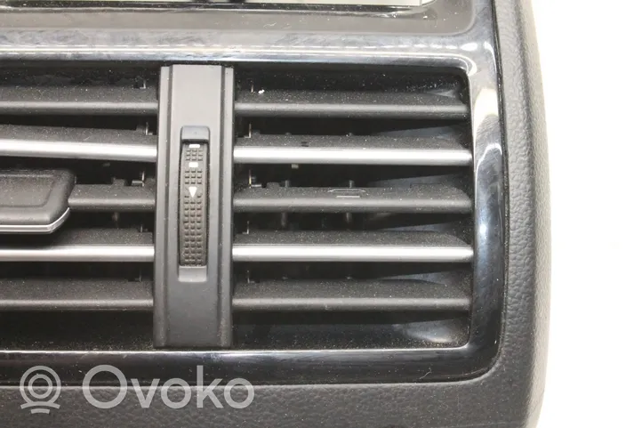 Volkswagen PASSAT B8 Kita centrinė konsolės (tunelio) detalė 3G0857100H