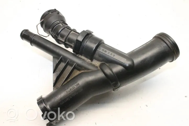 Volkswagen PASSAT B8 Thermostat 04L121026F