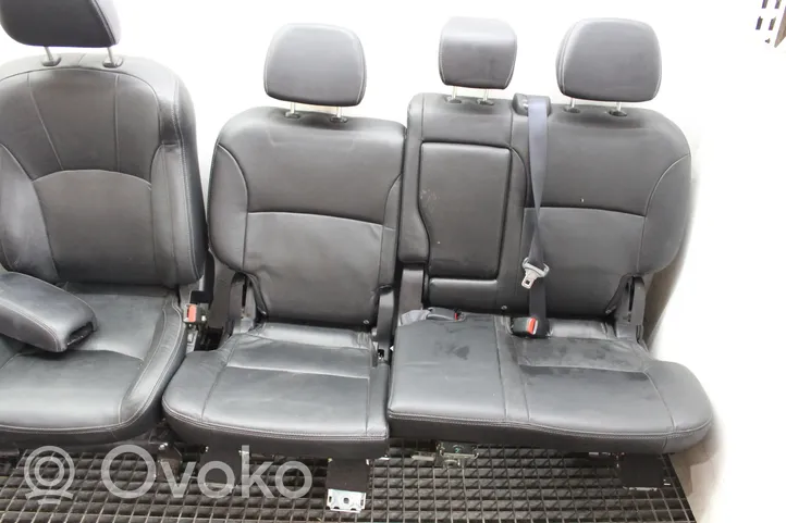 Mitsubishi Outlander Interior set 