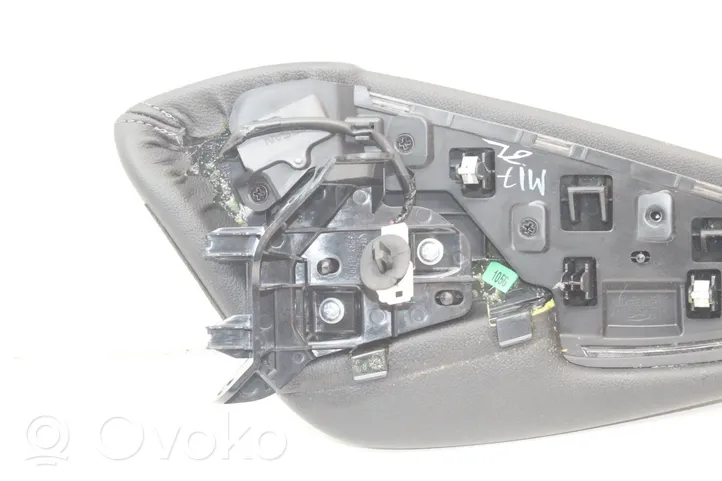 Nissan Qashqai Autres éléments de console centrale 969RK4EH0A