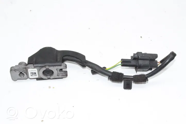 Volvo V40 Attuatore Airbag Cofano Pedonale P31305432