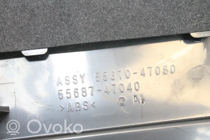 Toyota Prius (XW30) Dysze / Kratki nawiewu deski rozdzielczej 5568747040