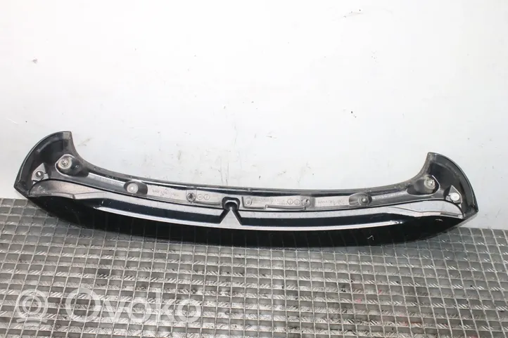 Mazda 3 II Spoiler del portellone posteriore/bagagliaio BBN951960