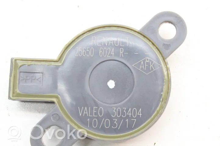 Nissan X-Trail T32 Głośnik / Buzzer czujnika parkowania PDC 256506024R