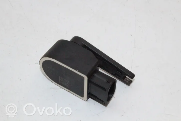 BMW X3 F25 Air suspension front height level sensor 6870000
