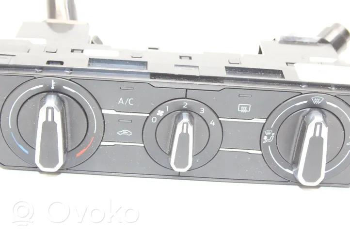 Volkswagen Polo VI AW Interrupteur ventilateur 2G2820045K