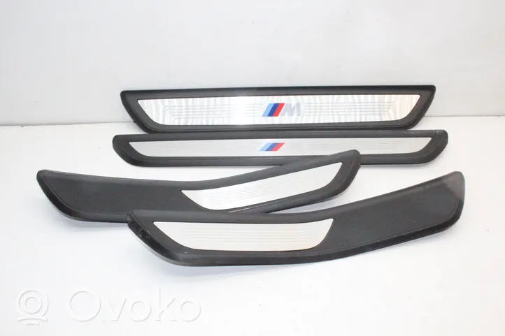 BMW 6 F06 Gran coupe Garniture de protection de seuil intérieur 8053575