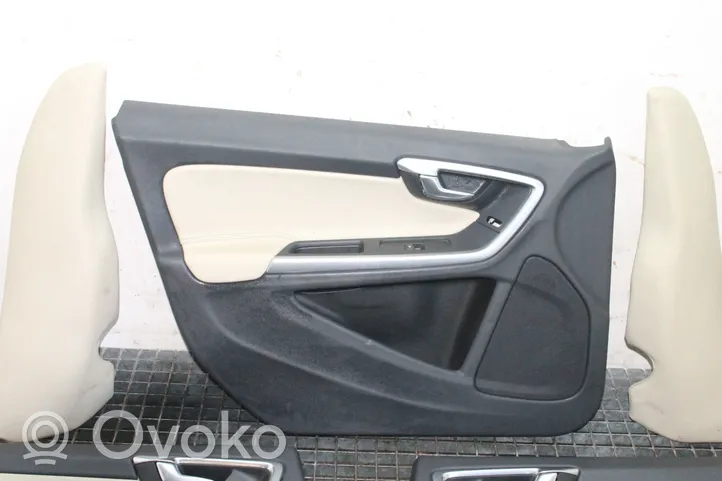 Volvo V60 Kit intérieur 