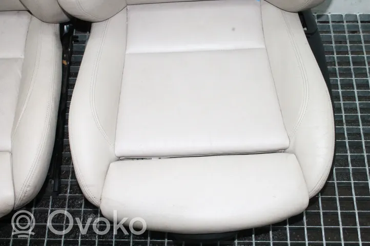 BMW X1 E84 Juego interior 