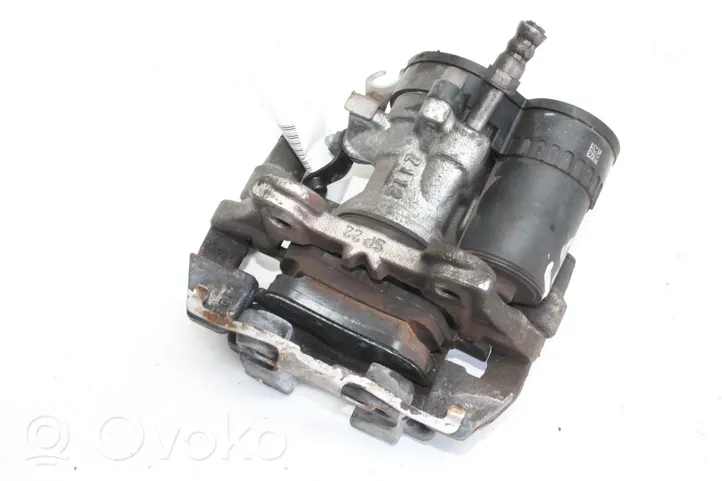 BMW 1 F40 Caliper del freno trasero 