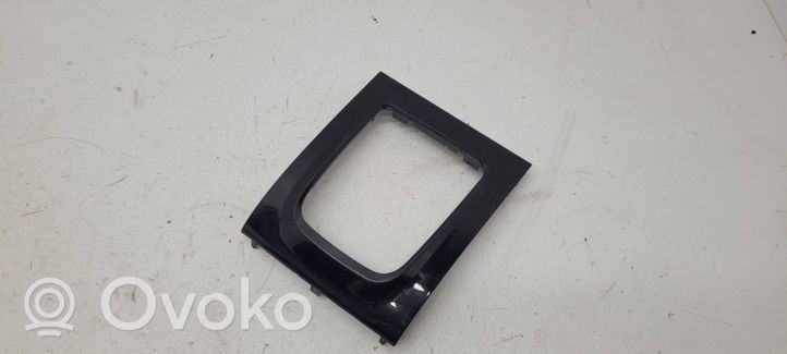 Mitsubishi L200 Rivestimento in plastica cornice della leva del cambio 8011A653ZZ