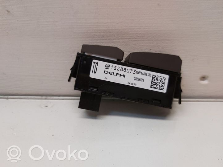 Opel Meriva B Schalter Antriebsschlupfregelung ASR 13288073