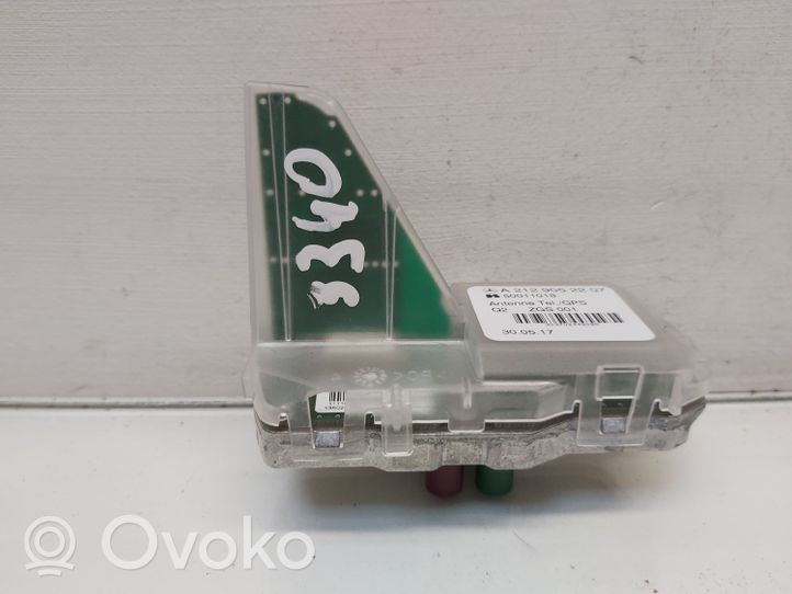 Mercedes-Benz CLA C117 X117 W117 Antena GPS A2129052207