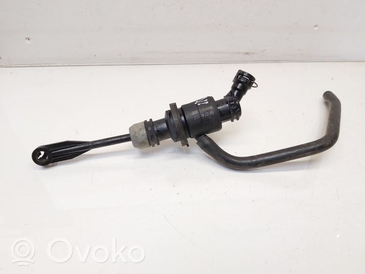 Nissan X-Trail T32 Główny cylinder sprzęgła 306104BA0A