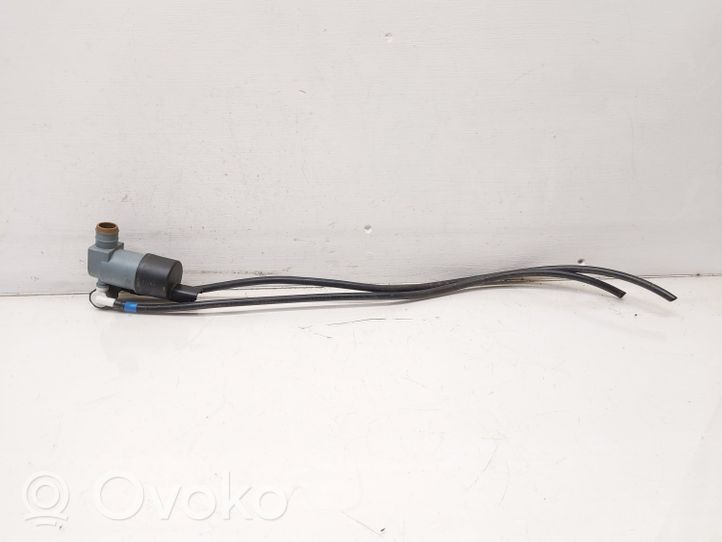 Nissan Qashqai Tuulilasi tuulilasinpesimen pumppu 9641553880