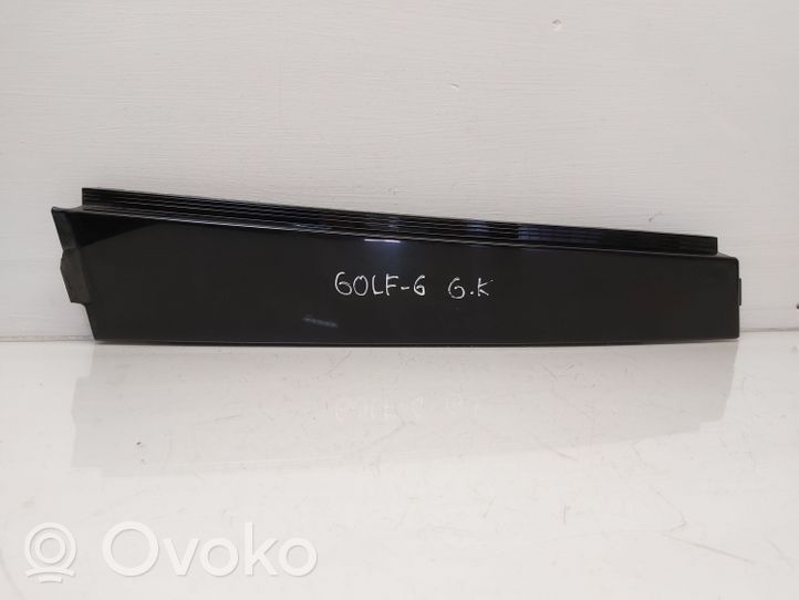 Volkswagen Golf VI Rivestimento montante (C) 5K6839901A