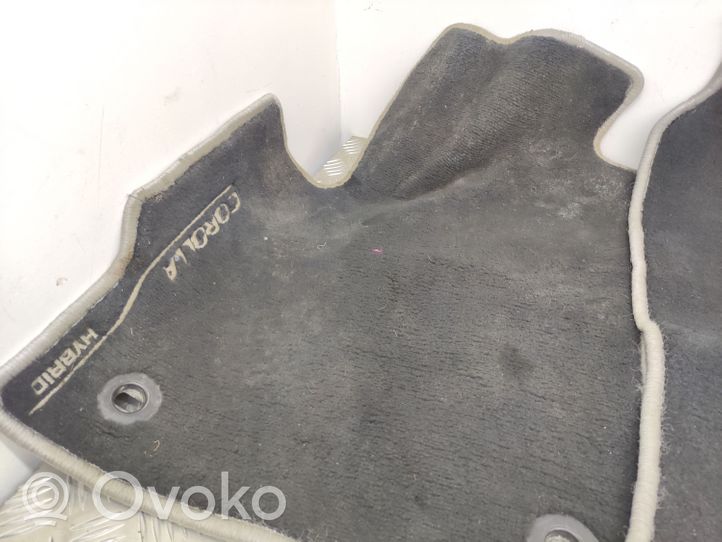 Toyota Corolla E210 E21 Kit tapis de sol auto 58510YYV00