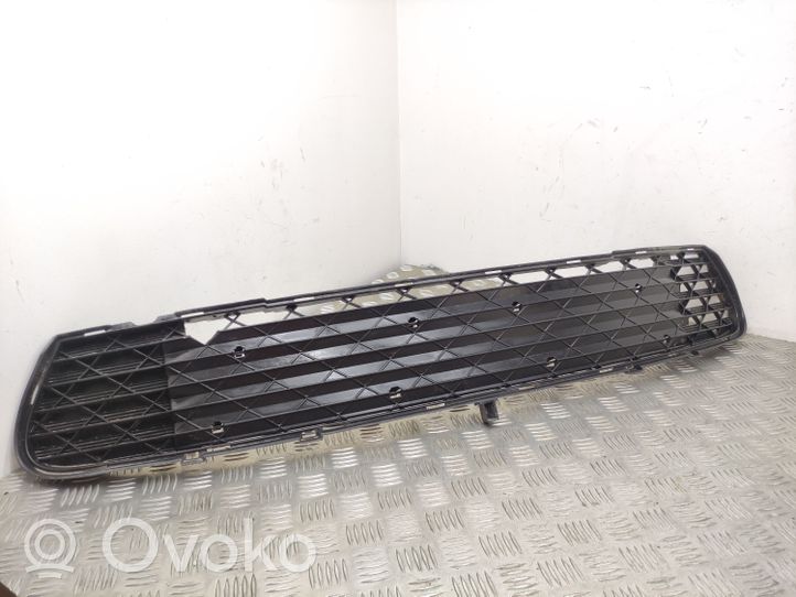 Citroen C4 Grand Picasso Grille inférieure de pare-chocs avant 9680402877