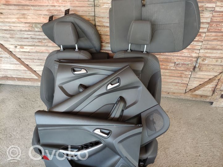 Ford Focus Garnitures, kit cartes de siège intérieur avec porte 