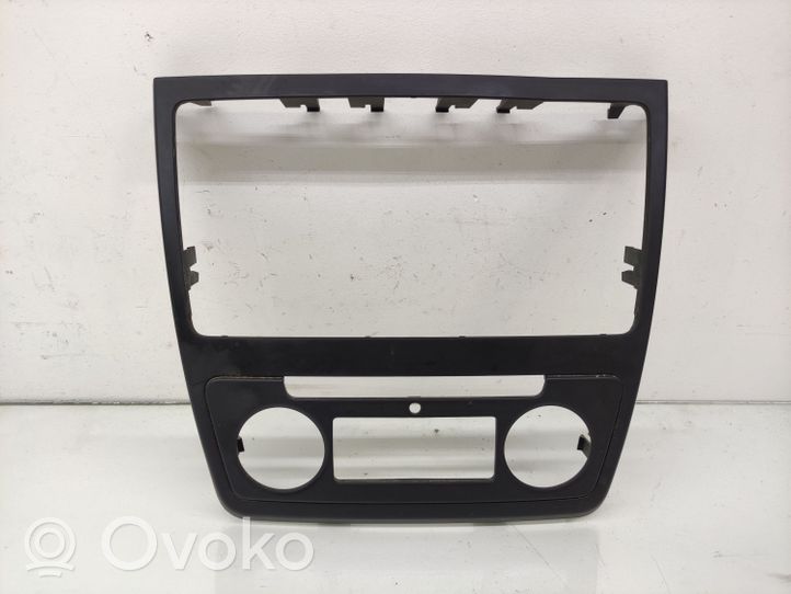 Skoda Yeti (5L) Panel klimatyzacji / Ogrzewania 5L0858069