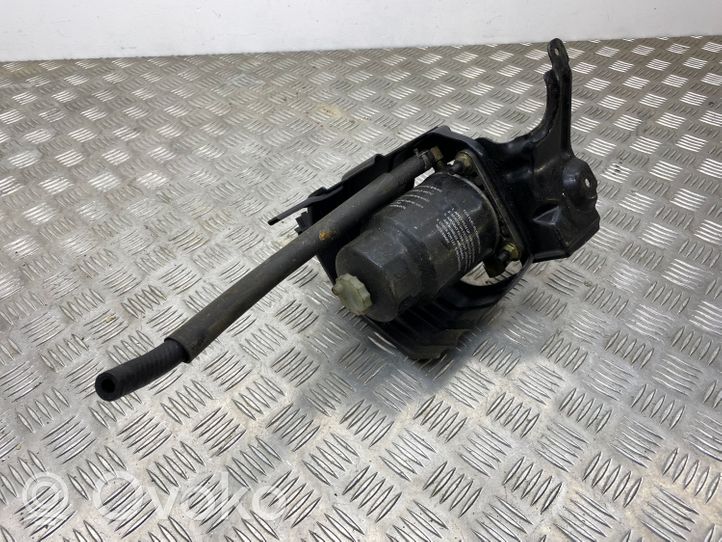 Nissan Almera Tino Filtro carburante J1331038