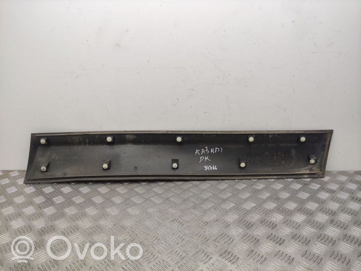 Nissan Qashqai Moulure de porte avant 80871JD00A