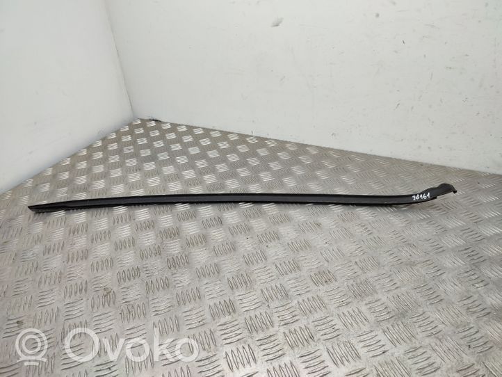 Volkswagen Touran II Windshield trim 1T0854327E