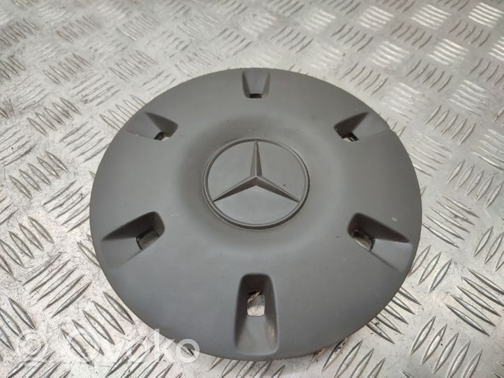 Mercedes-Benz Sprinter W906 Tapa/tapón del tornillo de la rueda A9064010025
