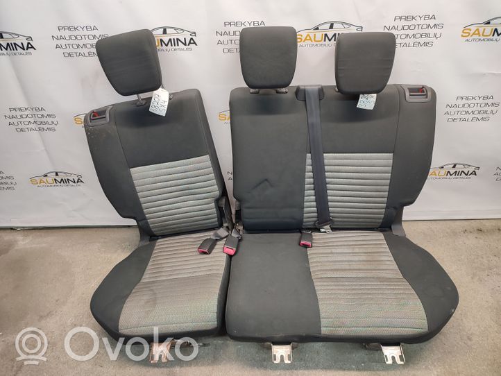 Suzuki SX4 Otrā sēdekļu rinda 