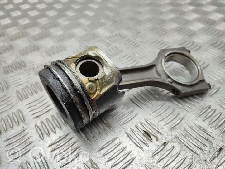 BMW 3 F30 F35 F31 Piston with connecting rod 843C