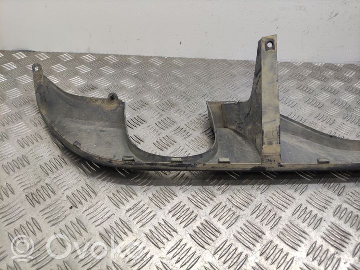 Mercedes-Benz A W176 Moulure inférieure de pare-chocs arrière A1768850425