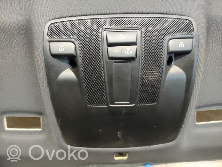 Mercedes-Benz A W176 Podsufitka / Komplet A1676900050