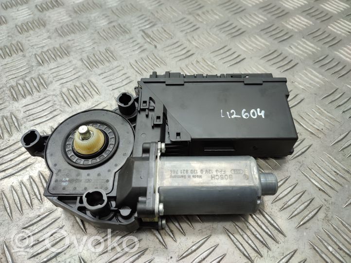 Seat Exeo (3R) Moteur de lève-vitre de porte avant 8E1959802G